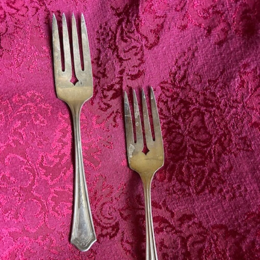 Vtg S.L. & G.H.R. Co. Salad Forks (Set of 2)